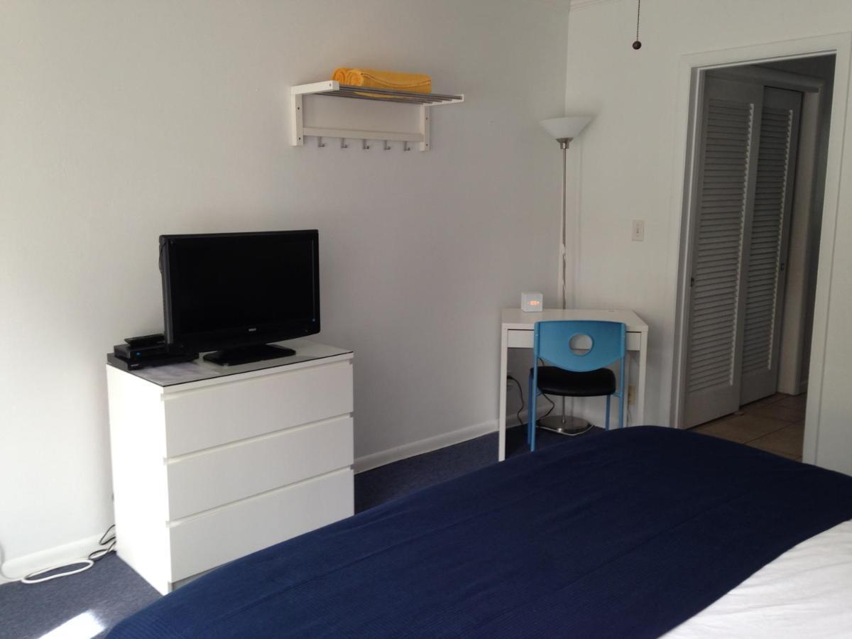 Cheston House - Clothing Optional All Male Guesthouse Fort Lauderdale Exteriör bild